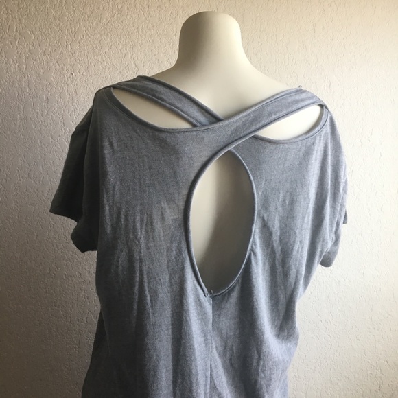 Last one‼️🛎 XS Cutout Victoria’s Secret Short Sleeve Gown. - Picture 2 of 6